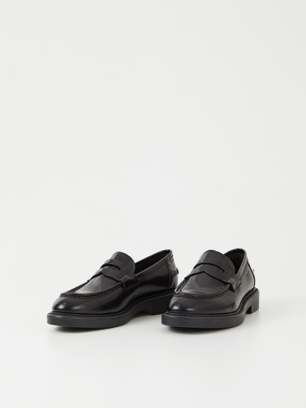 NWT Vagabond “Alex W” black leather loafers - Picture 5 of 9